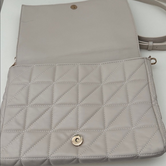 Urban Expressions Beige Faux Leather Shoulder Purse - Picture 5 of 6